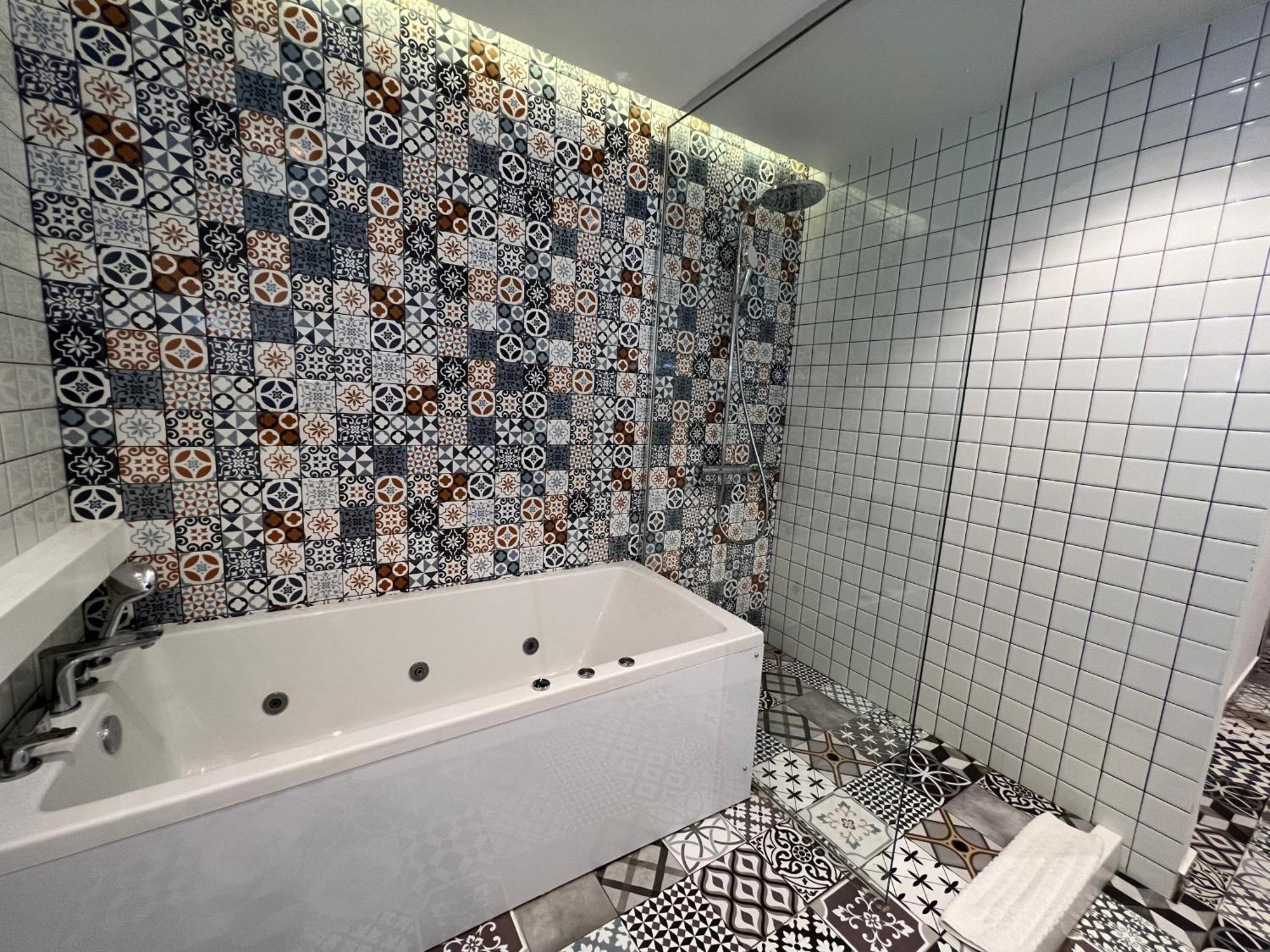 Hotel Ben Aouda & Spa Tipaza Eksteriør billede