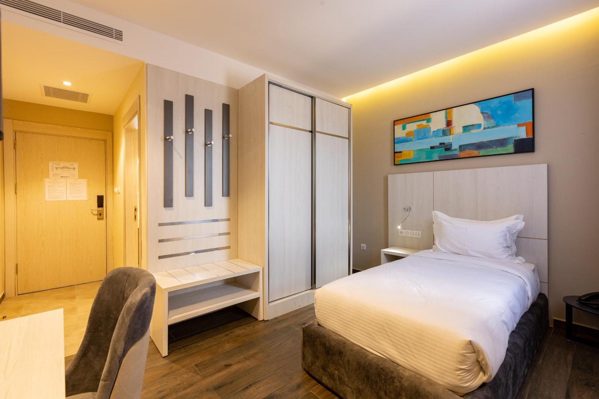 Hotel Ben Aouda & Spa Tipaza Eksteriør billede