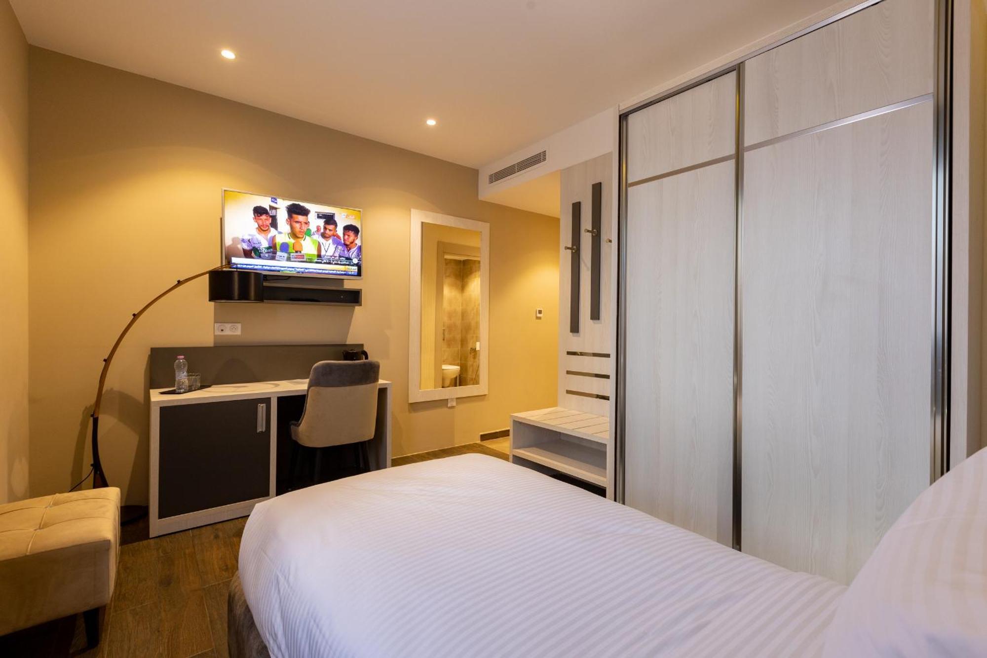 Hotel Ben Aouda & Spa Tipaza Eksteriør billede
